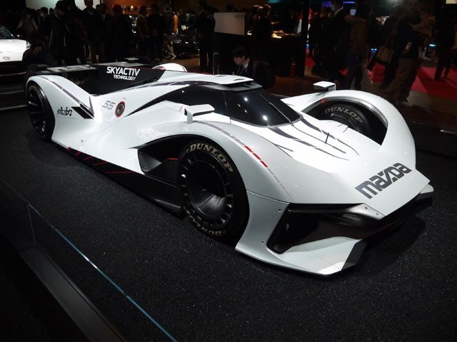 マツダのコンセプトカー「RX-VISION」の実像が明らかに！ロータリーエンジンの運命や如何に!?【東京オートサロン2016】