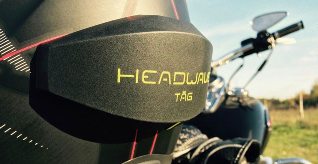 ありそうでなかった！ヘルメットに貼り付けるだけでスピーカーになる｢ Headwave TAG ｣