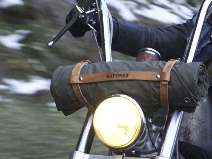 最低限の装備を愛するライダーのために作られたスイス製タープ「Bivouac」はバイクキャンパーにオススメ！