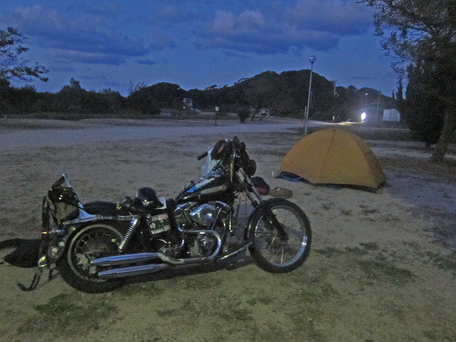 バイク旅で野宿のススメ 眠れぬ最大の原因は だった編 バイクを楽しむショートニュースメディアpaly For Ride プレイフォーライド