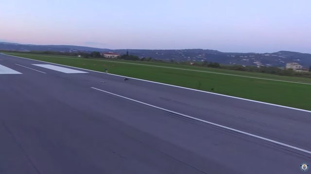 ギネス記録更新！世界最速の電動スケボーは時速95km以上のスピードが出る!?