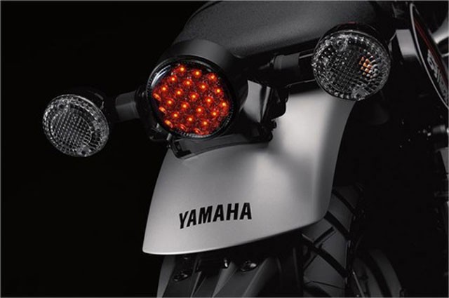 往年のXT500みたい！ヤマハ「BOLT」ベースのスクランブラー「SCR950」が超クール！