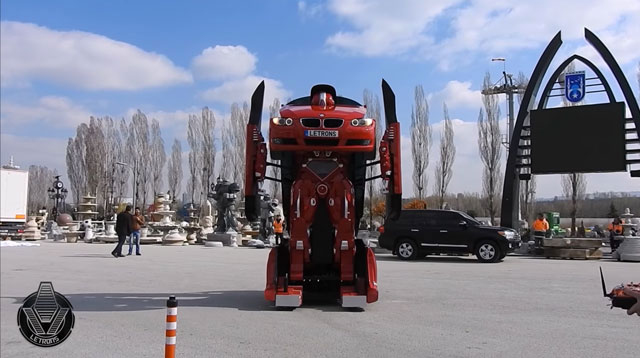 リアルトランスフォーマー!? BMWを巨大ロボットに変形させるトルコ企業がヤバ過ぎる！