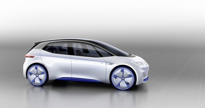自動運転にも対応！VWの小型EVコンセプトカー「I.D.」はまるでロボット!?