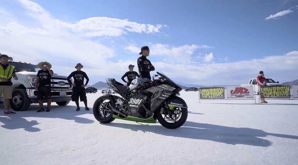 続報！カワサキ・Team 38の「Ninja H2R」ボンネビル・スピードウィークへの挑戦動画を公開！