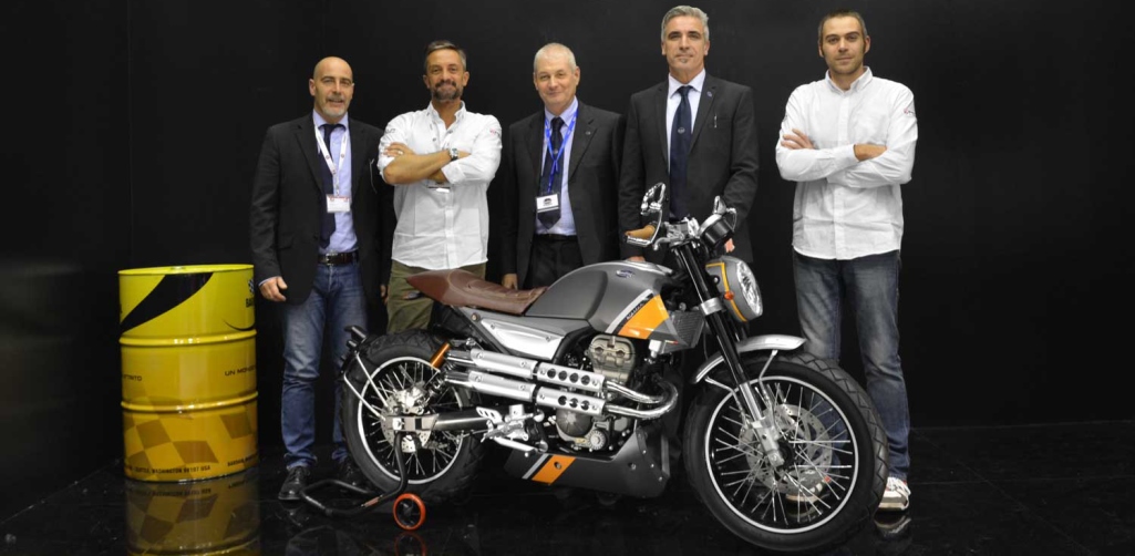 イタリアの名門FB Mondialの魅力的な125ccスクランブラーモデル「HPS125 Hipster」