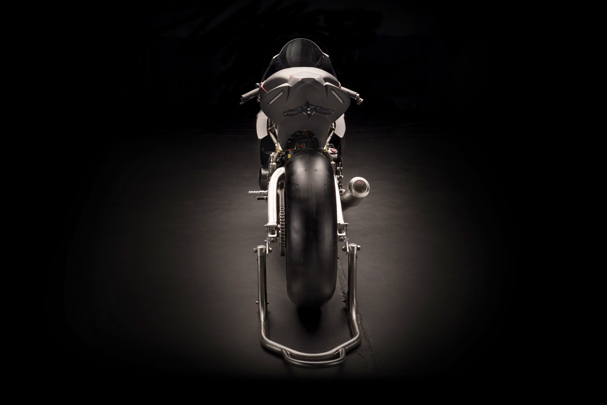 英国発！Spirit Motorcyclesの「GP Sport R」はジオメトリーがフルアジャスタブル！