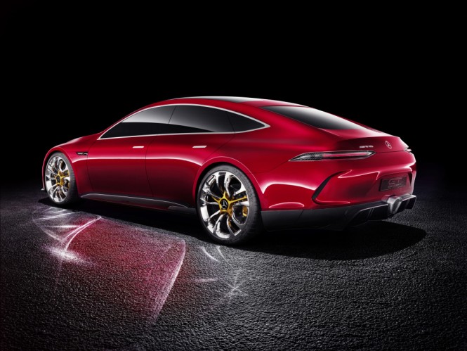 高級スポーツカー好き必見！ベンツの新型「カブリオレ」＆「メルセデス-AMG GTコンセプト」に注目！