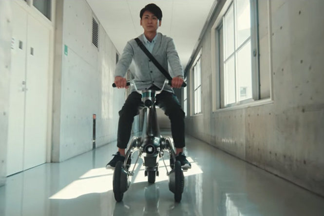 技術は凄いけど何用!? トランスフォームするロボットeバイク｢CanguRo｣がヤバすぎる！