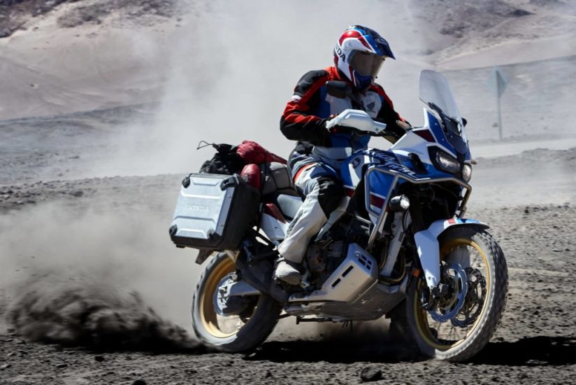 長距離の冒険に対応 ホンダ Crf1000l Africa Twin Adventure Sports が新たに追加されたぞ バイクを楽しむショートニュースメディアforride フォーライド