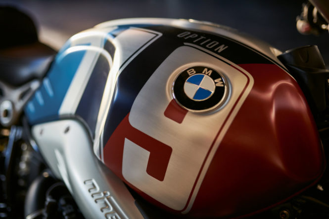 まるでカスタムバイク！BMWモトラッド2019年モデルのカラーリングが斬新！