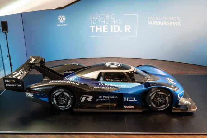 世界最速の電気自動車！フォルクスワーゲンの新世代EVレーサー「ID.R」とは？