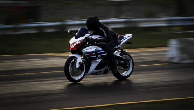 街中で300km/h!? ブッ飛びレースマン島TTの映像をご覧あれ！ | バイクを楽しむショートニュースメディア forRide(フォーライド)