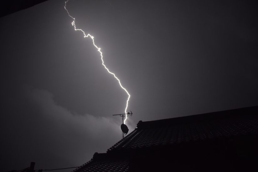 静電気のイメージ