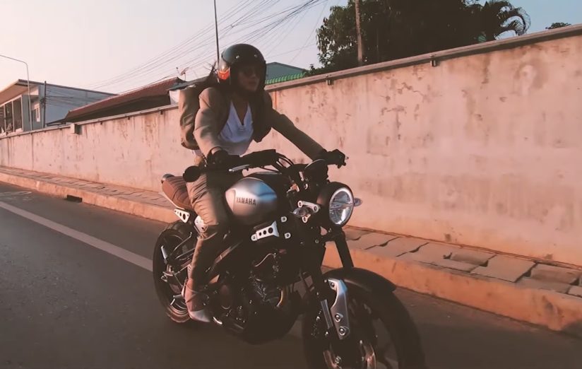 女の子がヤマハxsr155に乗っている動画がかっこよくて男心に刺さる バイクを楽しむショートニュースメディアplay For Ride プレイフォーライド