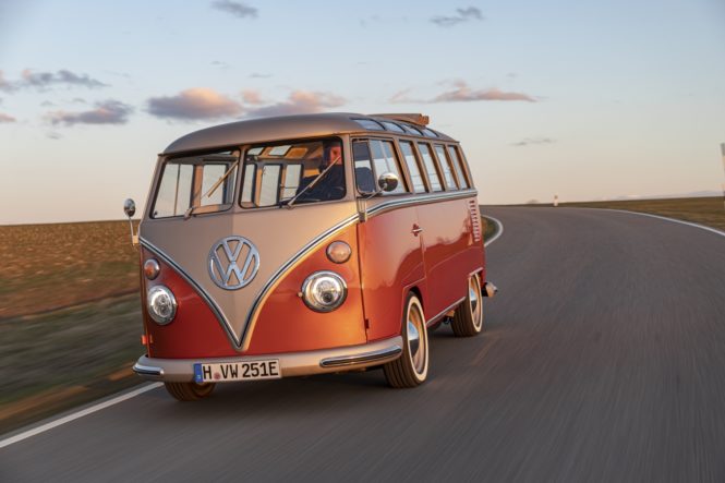 【今すぐ買える!?】60年代VWの伝説的ワゴンがEV化