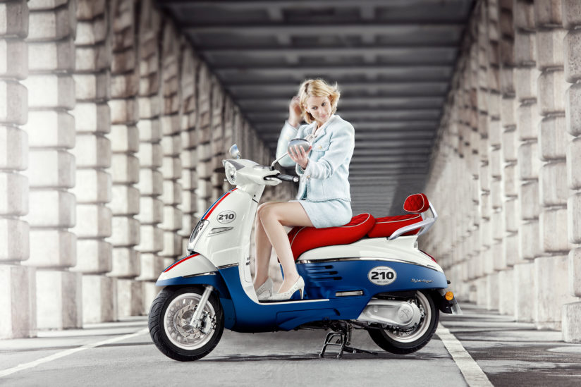 なんてパリジェンヌ感 プジョー創立210周年を記念したネオレトロスクーターが発売 バイクを楽しむショートニュースメディアpaly For Ride プレイフォーライド