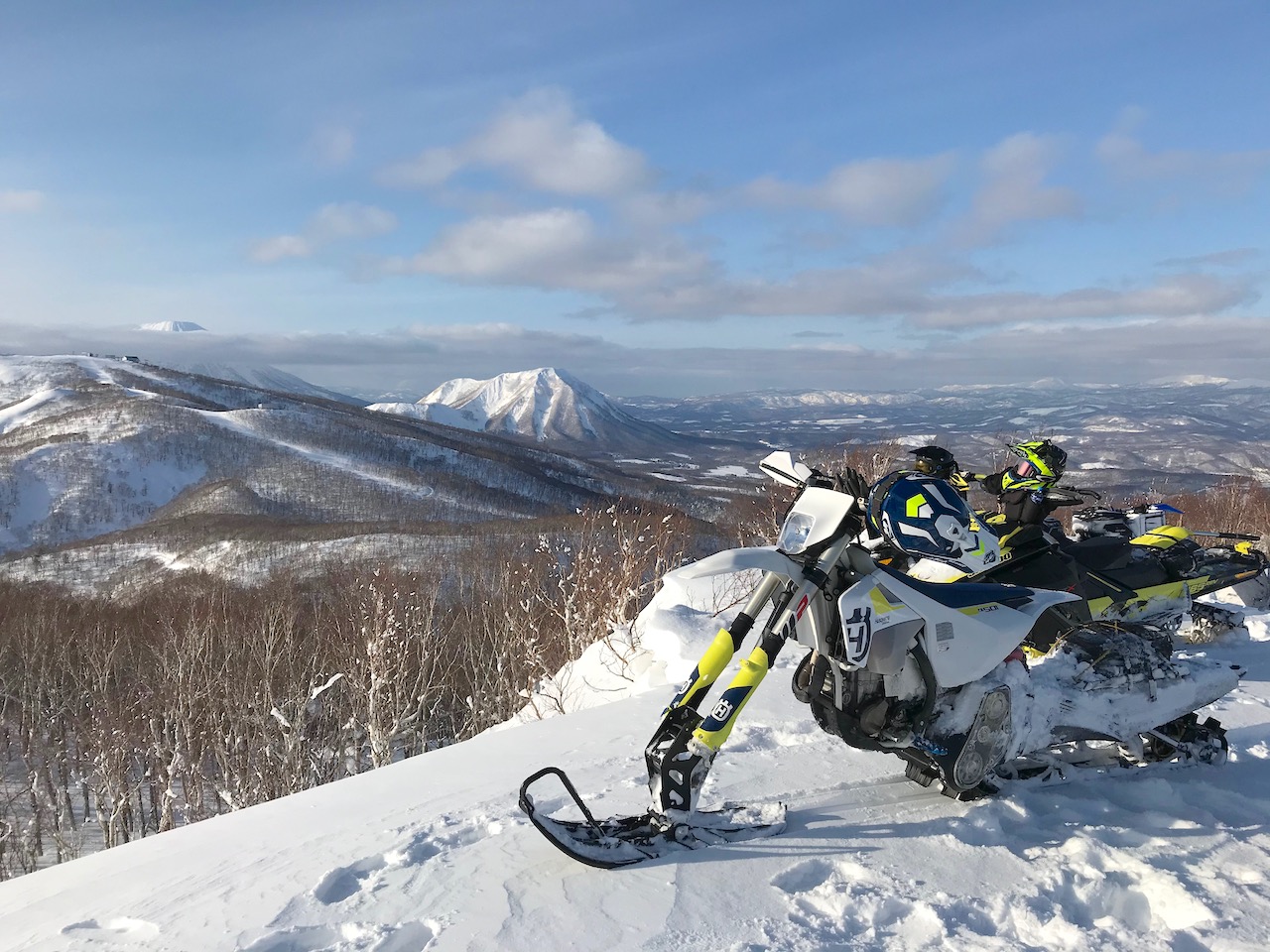 雪が降ってから本番 冬のモータースポーツ スノーバイク が楽しすぎる件 バイクを楽しむショートニュースメディアpaly For Ride プレイフォーライド