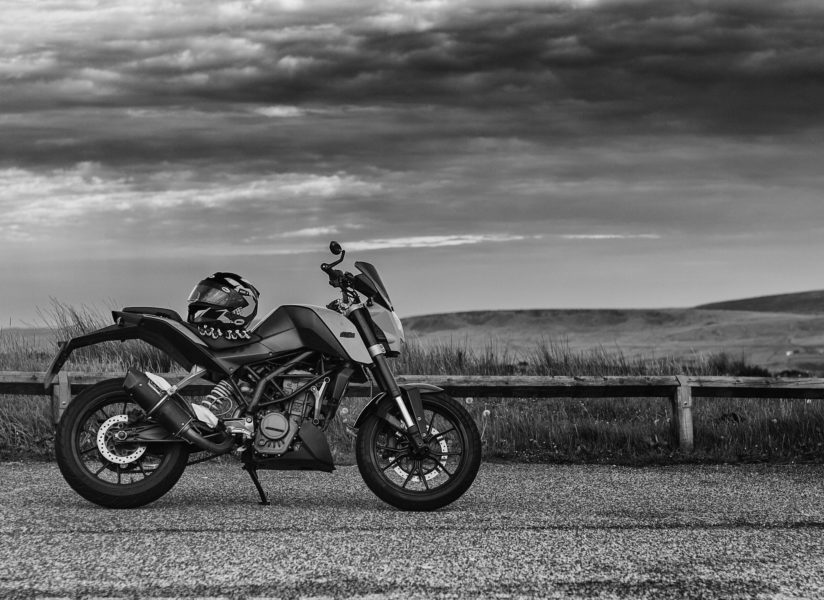 ぴえん…バイクで立ちゴケしたらどう対処する?