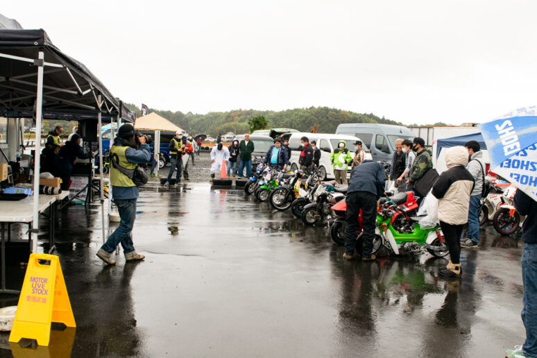 痛単車とミニバイクが大集合！新進気鋭のバイクイベント「Motor Live Stock」は雨でも大盛況
