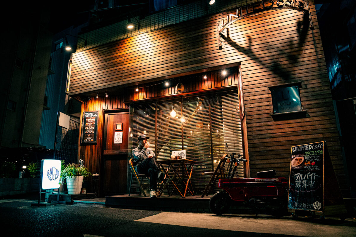 環七沿いに佇むバイカーの憩いの場 UNITEDcafe(東京・世田谷)