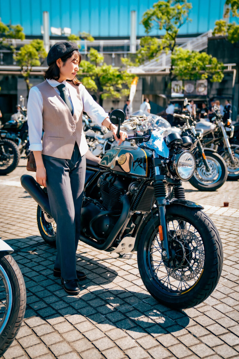 きっかけは同じクラスの男の子が放った一言。止まらぬバイク熱はContinental GT650と共に