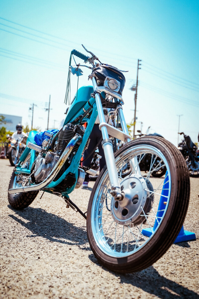 青空が似合うSRチョッパー