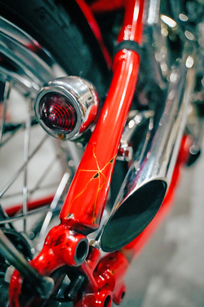 ティファニーの壺から着想を得たナックルヘッドチョッパー