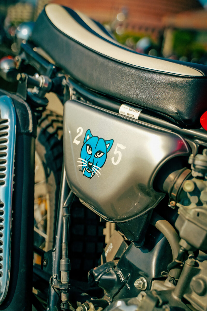 ライフスタイルを彩る「赤い」相棒