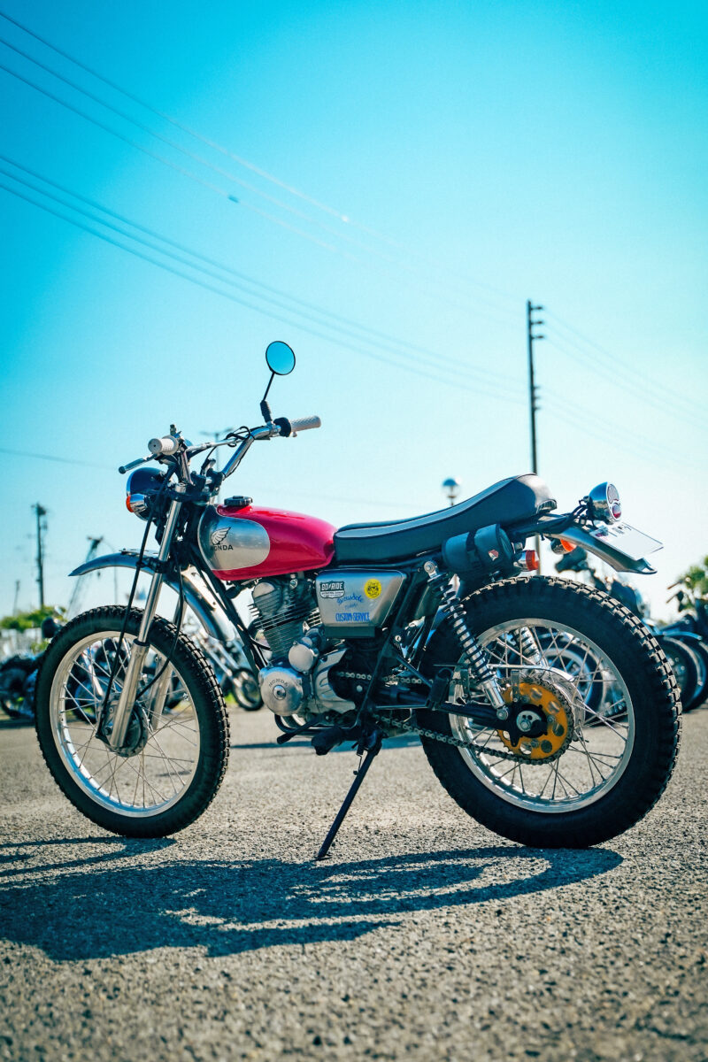 ライフスタイルを彩る「赤い」相棒