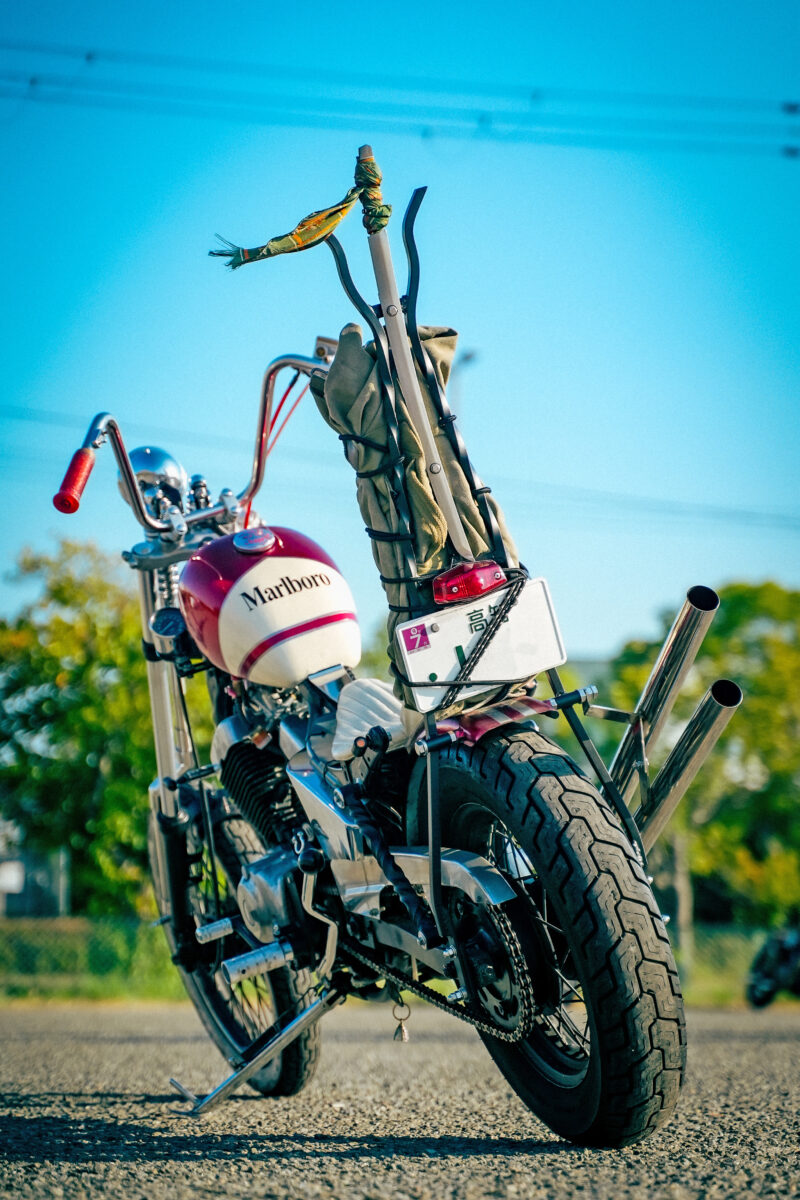 タンクのペイントは自作。DiYを愉しむ学生バイカー