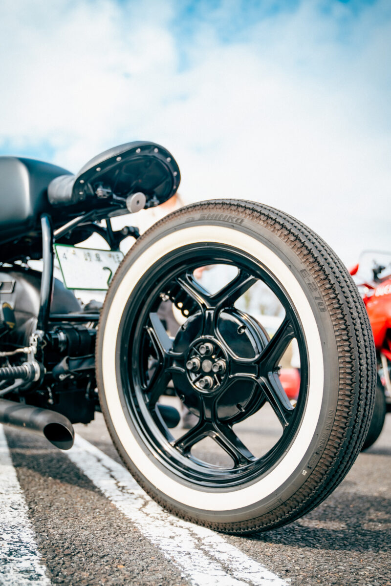 モダンスタイルで楽しむカスタムBMW